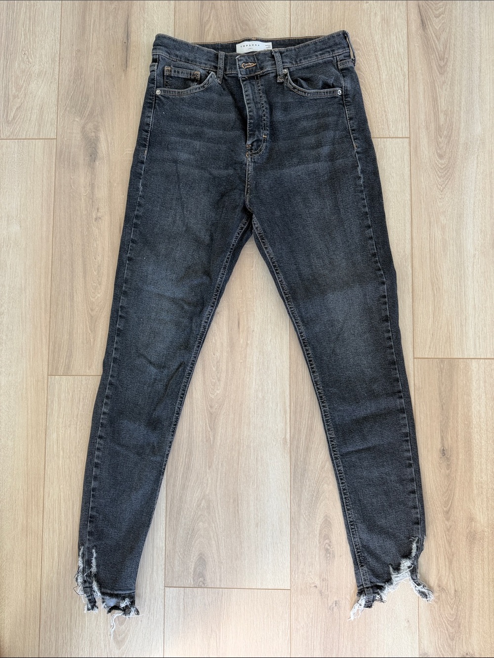 Topshop Black High-Rise Skinny Jeans with Distressed Hem